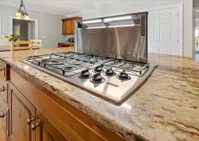 Automatic cooktop vent | multifocusmedia