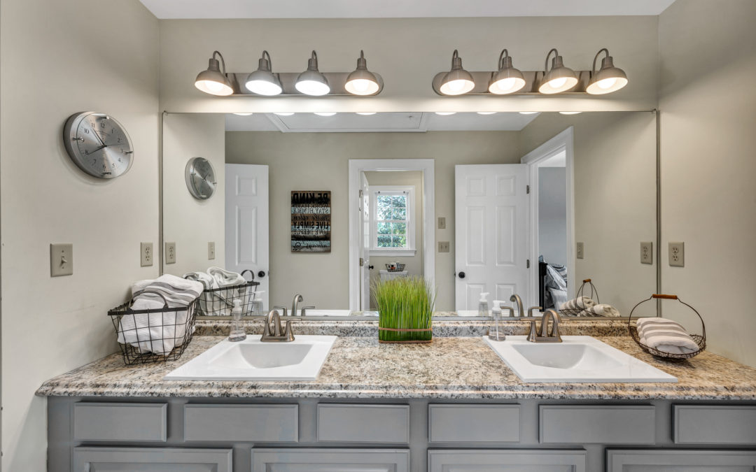 CT real estate photographer bathroom shot | multifocusmedia