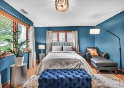 blue bedroom real estate marketing photo